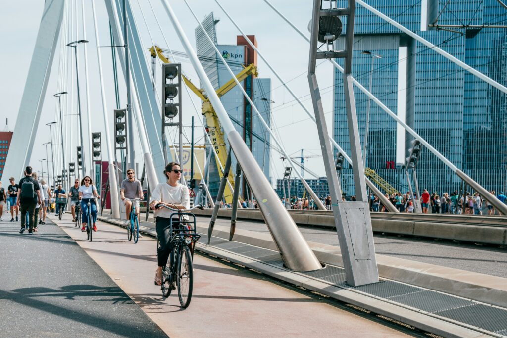 Fietsparkeernormen en Wetgeving 2026: Een bondig overzicht
